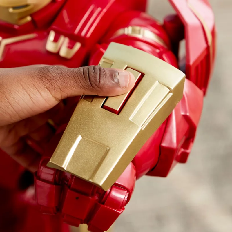 Hulkbuster Power Icons Talking Action Figure - Image 4