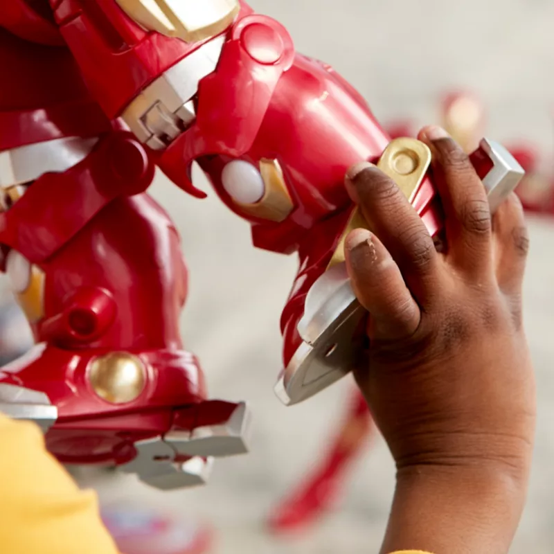 Hulkbuster Power Icons Talking Action Figure - Image 5