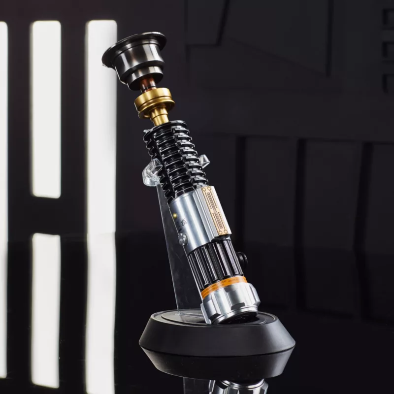 Obi-Wan Kenobi Legacy LIGHTSABER - Image 5